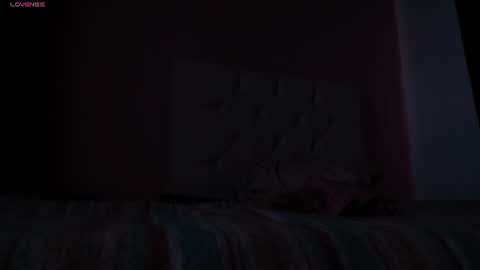 Marie online show from July 1, 1:09 pm