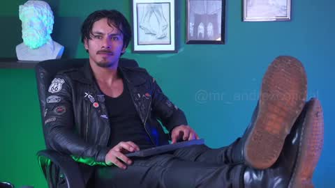 Snapshot of perseoo_88 chatting on February 7, 7:17 pm andres online show from February 7, 7:17 pm