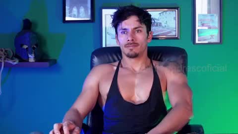 Snapshot of perseoo_88 chatting on October 1, 4:17 pm andres online show from October 1, 4:17 pm