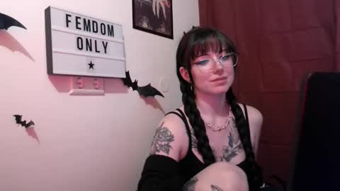 Persephone online show from May 5, 12:22 pm