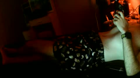 perthguytop online show from March 2, 5:33 am