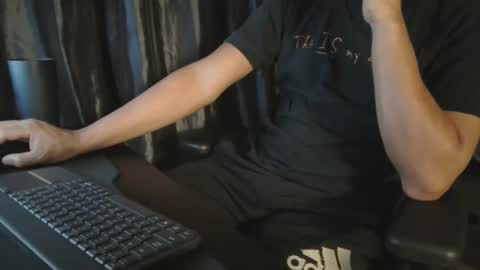 Lalo   x peruvianevil  ig peruvianevil  online show from January 14, 2:52 am