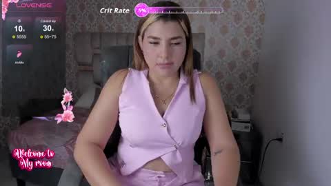Isabella   online show from July 5, 5:09 pm
