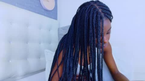 pervert_shydoll online show from May 14, 3:37 am