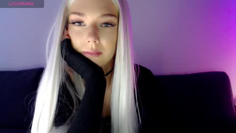 Isabella online show from February 14, 8:52 am