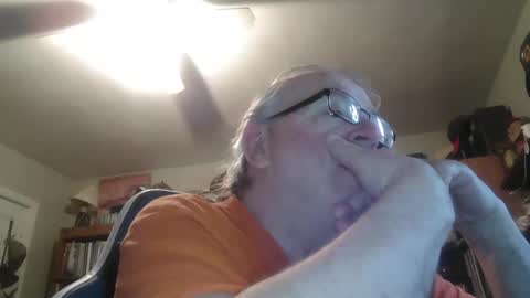 peterinohio57 online show from May 2, 11:49 am