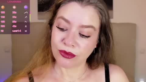 Peters Emily online show from May 3, 11:00 pm