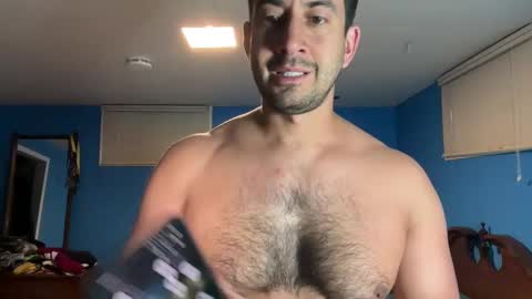 peteypete204 online show from February 20, 12:04 pm