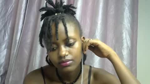 petite_star2 online show from December 1, 9:51 am