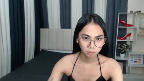 Yukie online show from November 7, 2:25 am