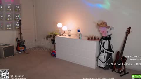 PiperAvery online show from July 4, 1:31 am