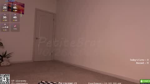 PiperAvery online show from October 27, 12:10 am