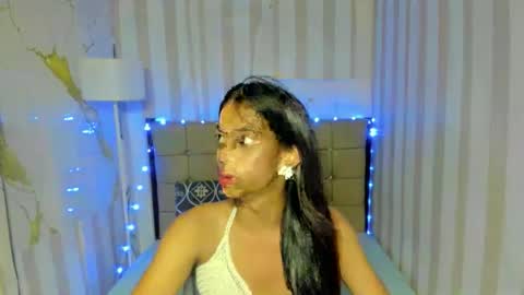 petitehorsycock online show from April 30, 8:57 pm