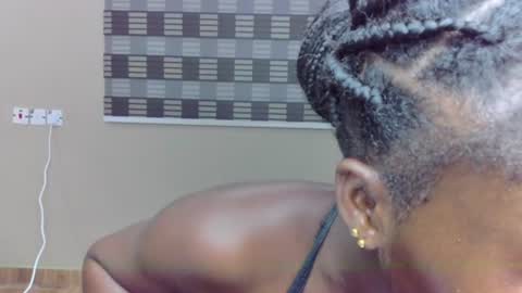petitexxebony online show from June 26, 7:41 pm