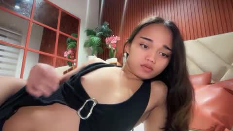 Ur Sexy Karla online show from June 28, 11:34 pm