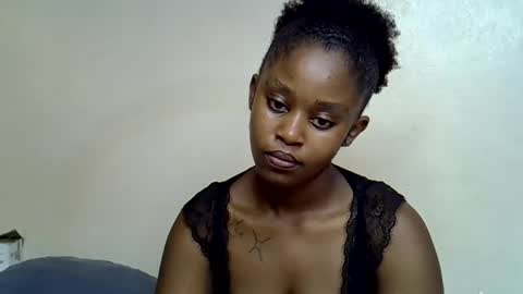 pettite_gal online show from April 24, 3:47 pm