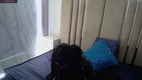 Moon  online show from November 10, 1:58 pm