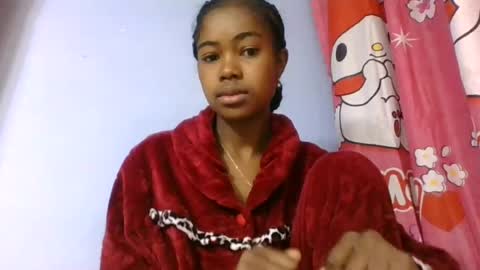phania185885 online show from July 24, 6:21 am