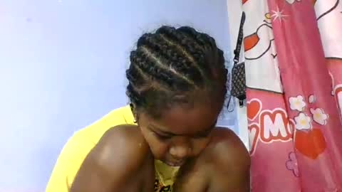 phania185885 online show from July 25, 7:06 am