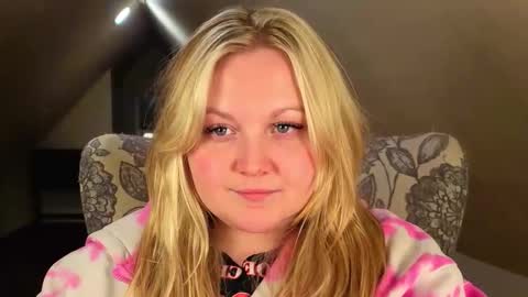 PhatAssBlond online show from May 2, 3:45 am