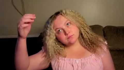 PhatAssBlond online show from July 20, 9:38 pm