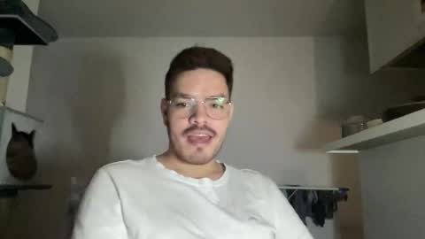 philip0411 online show from June 7, 4:17 am