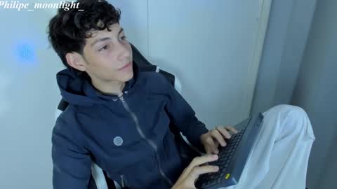 Phil.   INDEPENDENT MODEL online show from February 26, 11:52 pm