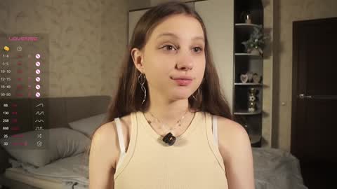 Bella online show from February 5, 2:19 am