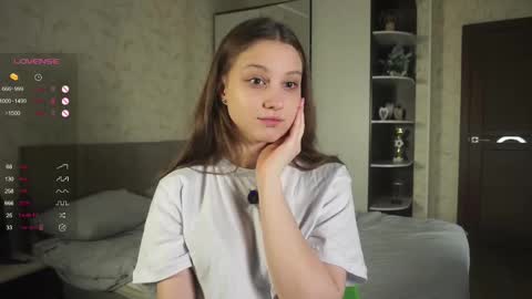 Bella online show from February 18, 5:53 pm