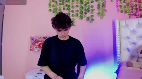 PHILLIP online show from August 2, 5:53 am