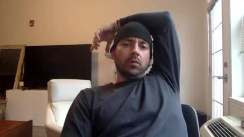 phillip online show from December 11, 6:20 pm