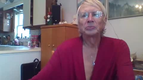 phillipa online show from December 16, 2:23 pm