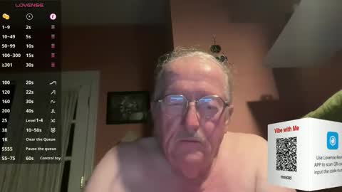 Phrodeaux online show from March 19, 4:18 am