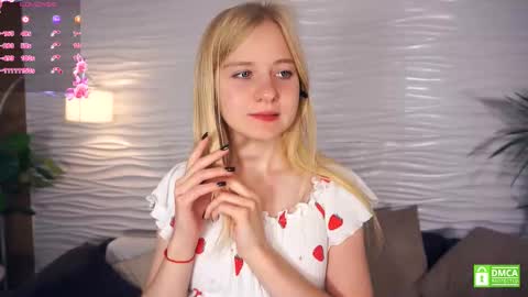 Hann G. Jones online show from September 22, 5:11 am