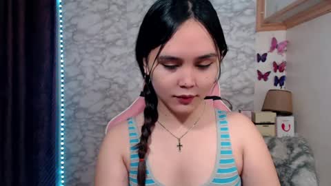 Ms Pia online show from July 21, 8:11 pm