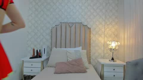    online show from January 14, 11:18 am