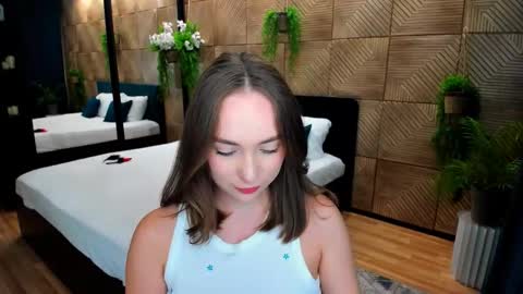 Snapshot of pieceofinspiration chatting on September 30, 8:52 pm Emelie online show from September 30, 8:52 pm