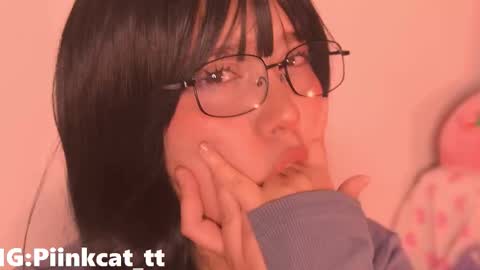 Emi online show from December 3, 5:52 am