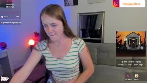 PiinkPandora online show from October 31, 11:05 pm