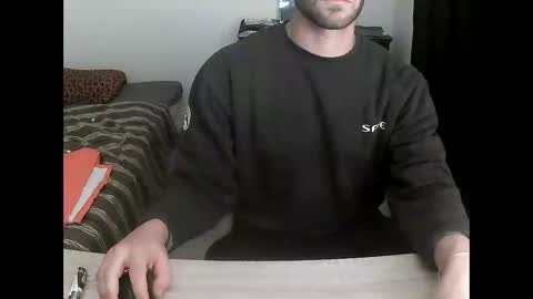 pijassouf online show from December 22, 11:22 pm