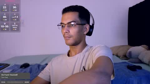 pikashuu7u7 online show from February 26, 2:59 am