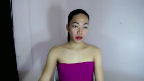 Snapshot of pinay_bella69 chatting on October 21, 7:17 pm pinay_bella69 online show from October 21, 7:17 pm