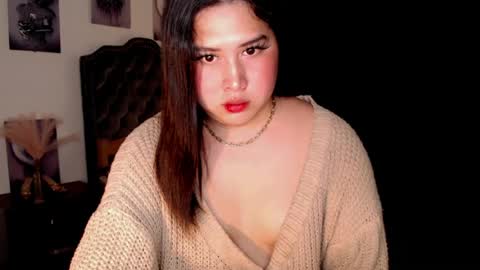Ivy Morningstar online show from July 24, 2:20 am