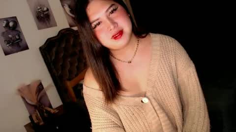 Ivy Morningstar online show from June 25, 5:12 am