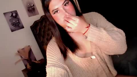 Ivy Morningstar online show from August 4, 1:34 am