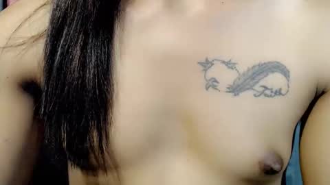 lucyLove online show from June 8, 4:57 am