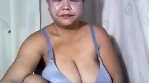 pinay_yummy28 online show from September 13, 2:58 am