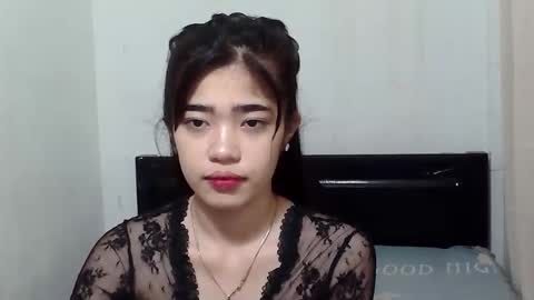 Snapshot of pinaycutie_sylvia chatting on October 6, 11:44 pm Via online show from October 6, 11:44 pm