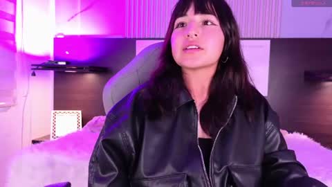 pink_as online show from July 27, 8:50 pm