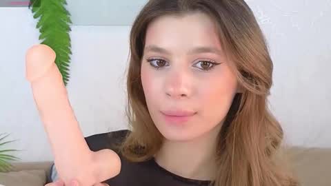 Adele online show from February 17, 10:14 am